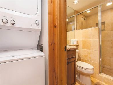 Three Bedroom Vacation Rental in Colorado Snowmass